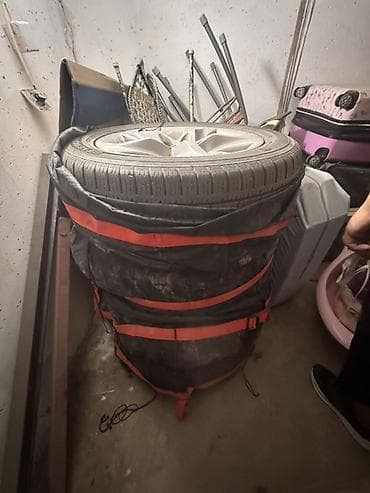 Колеса в сборе 245 / R 19, Зима, Б/у, Комплект, Легковые, Литые, отверстий - 5 — 1