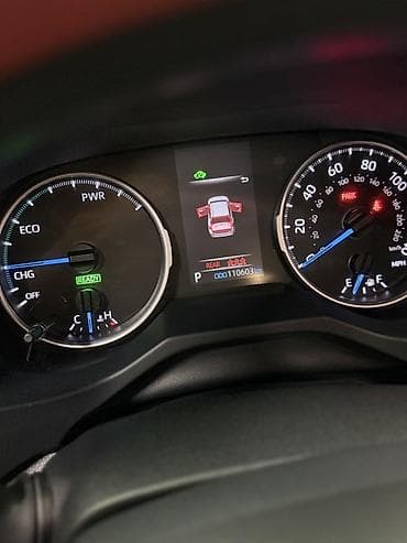 равон 2017: Toyota RAV4: 2022 г., 2.5 л, Вариатор, Гибрид, Кроссовер — 7