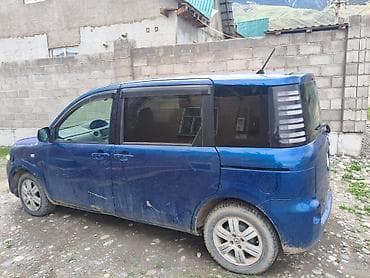 toyota fortuner 2016: Toyota Sienta: 2004 г., Минивэн — 2