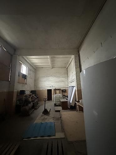 склад продажа: Большой склад 100кВ и ещё отдельно сзади дверь есть вход в офис с — 2