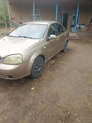 Транспорт: Chevrolet Lacetti: 2006 г., 1.6 л, Кол менен иштөөчү, Бензин, Седан — 2