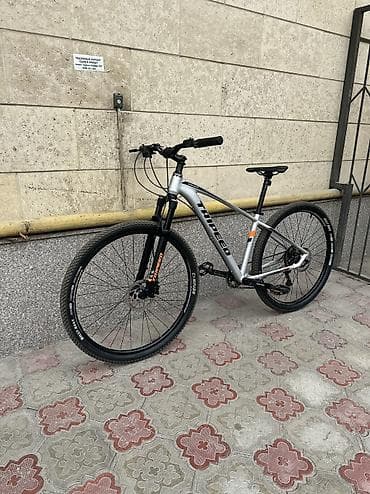 В продаже горный велосипед MTB, подходит для городской езды и для езды lalafo.kg да В продаже горный велосипед MTB, подходит для городской езды и для езды