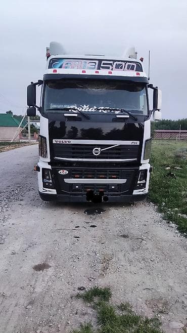 ман эвакуатор: Тягач, Volvo, Шторный — 1