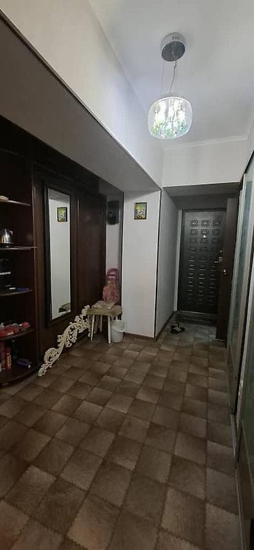 Продажа квартир: 2 комнаты, 75 м², Индивидуалка, 5 этаж, Косметический ремонт — 10