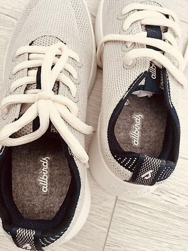 бу золота: Кроссовки Allbirds (логотип на пятке и стельке). - Лёгкая вязана́я — 2