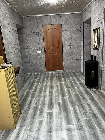 дома аламедин 1: Дом с участком и садом - Адрес: ул. Горького, 54 (указан на табличке — 4