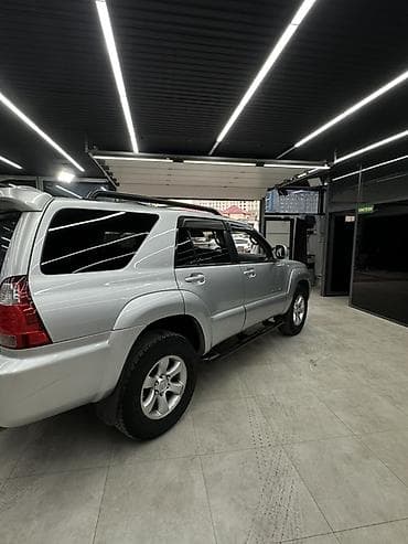 Продажа авто: Toyota 4Runner: 2006 г., 4 л, Автомат, Газ, Внедорожник — 3
