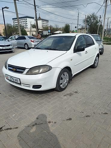Chevrolet Lacetti: 2012 г., 1.6 л, Ручные, Бензин, Седан at lalafo.kg Chevrolet Lacetti: 2012 г., 1.6 л, Ручные, Бензин, Седан