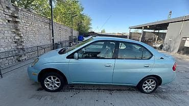 Унаа сатуу: Toyota Prius: 2001 г., 1.4 л, Автомат, Гибрид, Седан — 2