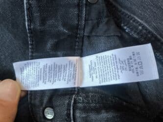 мужские джинсы с дырками: Джинсы мужские, цвет темно-серый (угольный, эффект «washed»). - — 3