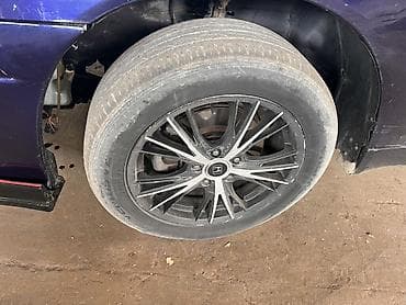 подушка 124: Комплект легкосплавных дисков R17 с шинами 225/55 R17 - Диаметр: 17" — 4