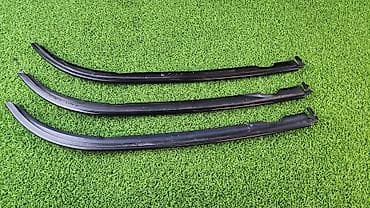 e34 540i: 5113 8 —159—306 Е39 Ресничка фары правая с дефектом Год 2000 В — 2