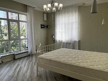 агентство: 4 комнаты, 195 м², 1 этаж — 5