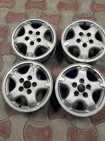 диска r15 4 100: Литые Диски R 15 Toyota, Комплект, отверстий - 5, Б/у — 1