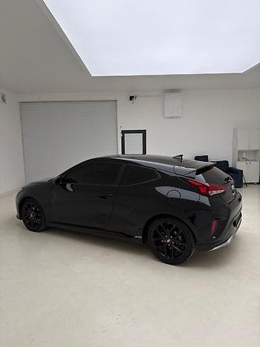 Продажа авто: Hyundai Veloster: 2020 г., 1.6 л, Ручные, Бензин, Хэтчбэк — 4