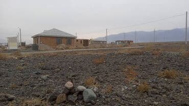 дома караколе: 4 соток, Для строительства, Красная книга, Договор купли-продажи — 1