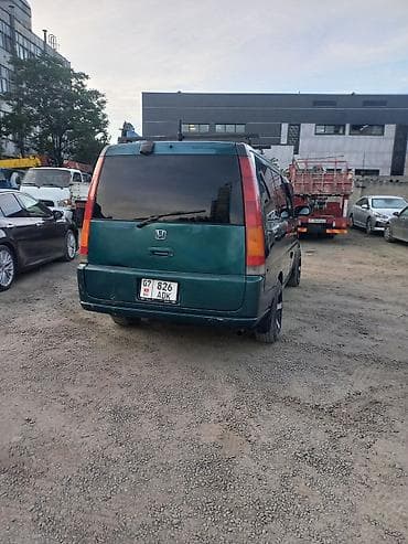 китайский минивэн купить: Honda Stepwgn: 2000 г., Минивэн — 3
