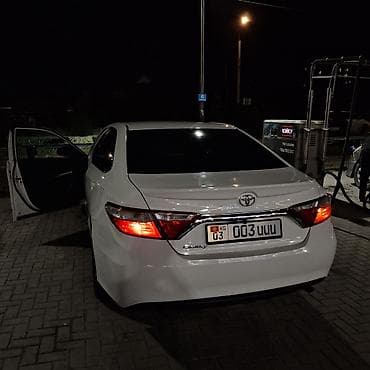 4 108 диски: Toyota Camry: 2017 г., Автомат, Седан — 1