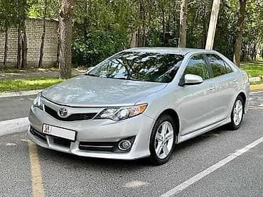 19: Toyota Camry: 2025 г., 2.5 л, Автомат, Бензин — 2