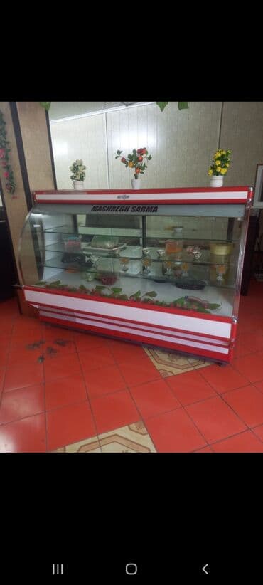Витрина холодильник 2 м. туркия Особенности и комплектация: - Корпус