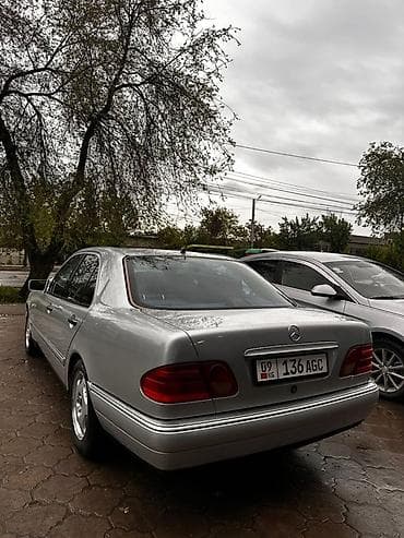 Mercedes-Benz E-Class: 1998 г., 3.2 л, Автомат, Седан