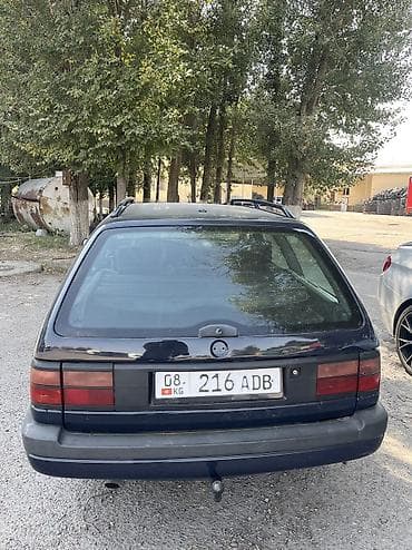 гур вольво: Volkswagen Passat: 1993 г., 2 л, Механика, Бензин, Универсал — 4