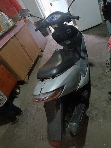 thermo king: Скутер Honda Dio (серебристый срочно срочно продажа реальному клиенту — 3