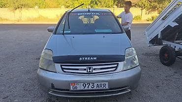 Дома: Honda Stream, 7‑местный компактвэн Основные характеристики: - Кузов — 2