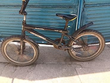 a 26: Черный велосипед BMX с прочной рамой, предназначенный для выполнения — 2