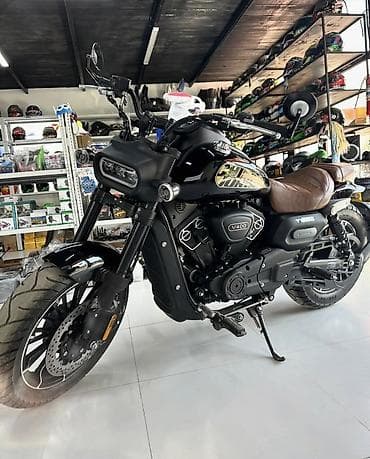 Классический мотоцикл 400 куб. см, Бензин, Взрослый