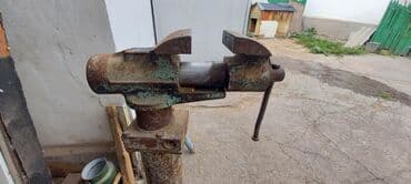 купить набор инструментов в бишкеке: Тиски советские кузнечные СТАЛЬНЫЕ на трубе!!!! Максимальное — 1