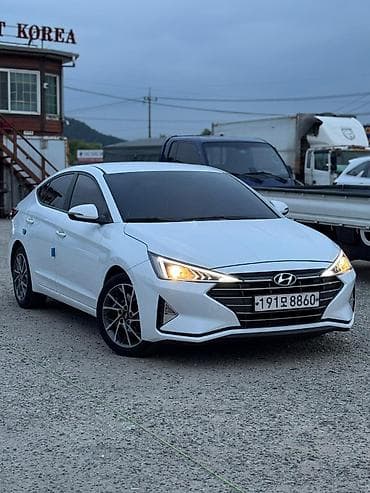 Hyundai Avante: 2019 г., 1.6 л, Автомат, Бензин, Седан at lalafo.kg Hyundai Avante: 2019 г., 1.6 л, Автомат, Бензин, Седан