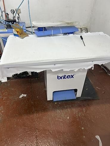 Промышленный гладильный стол Britex - Бренд: Britex (логотип на