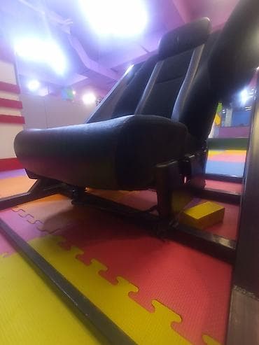 сидение пилот: Переднее сиденье, Ткань, текстиль, Б/у — 2