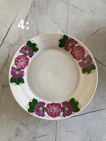 чач алгыч машинка: СРОЧНО‼️‼️ Продаю посуду. 2) 4 шт. каждая по 200 сом Диаметр 30 см 3) — 4