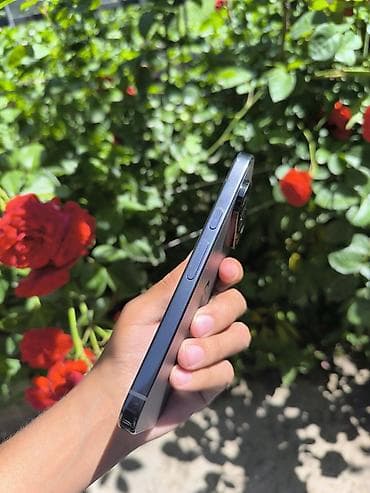 iphone kg: Google Pixel 10 Pro, Б/у, 256 ГБ, цвет - Черный, eSIM — 2