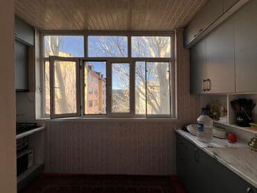 долгосрочная квартира в джалалабаде: 2 комнаты, 63 м², 106 серия улучшенная, 3 этаж, Евроремонт — 12