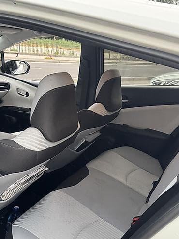 prius 50: Toyota Prius: 2018 г., 1.8 л, Вариатор, Гибрид, Хэтчбэк — 4