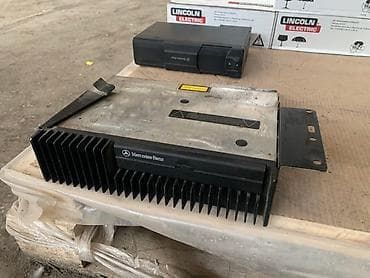 jack a2: —-CD changer Mercedes Benz MC3196. Стоял на кабане W140. В сборе с — 2