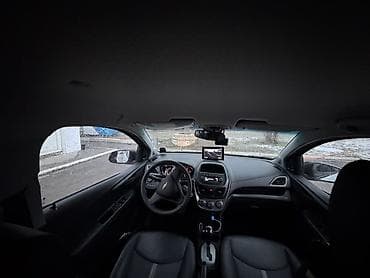 аскар авто: Chevrolet Spark: 2019 г., 1 л, Автомат, Бензин, Хетчбек — 5