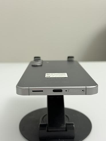 e ink: Samsung Galaxy S25 FE, Б/у, 256 ГБ, цвет - Черный, 2 SIM — 7