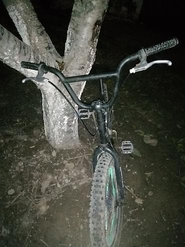 BMX велосипеддери: BMX велосипед — 1