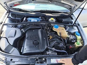 аудио касета: Audi A4: 2000 г., 1.8 л, Автомат, Бензин, Седан — 4