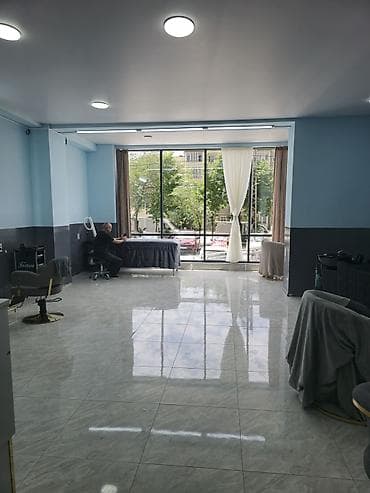 cap stroy kg: Салон красоты (Beauty Salon Leylaa) — просторное, светлое студийное — 4
