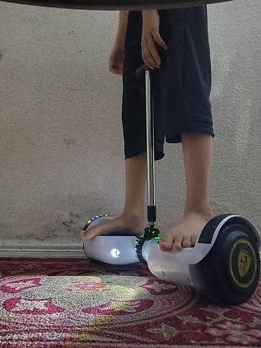 гираскутор: Гироскутер с ручкой и пультом ДУ Комплектация: - гироскутер - — 4