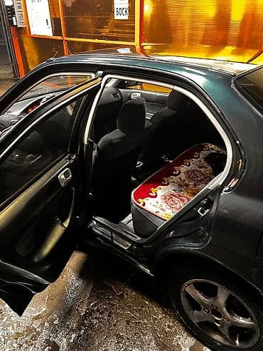 Транспорт: Honda Civic: 1998 г., Седан — 8