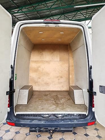 обшивки на спринтер: Mercedes-Benz Спринтер: 2009 г., 2.2 л, Автомат, Дизель, Фургон — 7