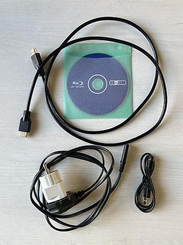 playstation 2 игры: PlayStation 4 (оригинальная версия, черный цвет) с двумя беспроводными — 6
