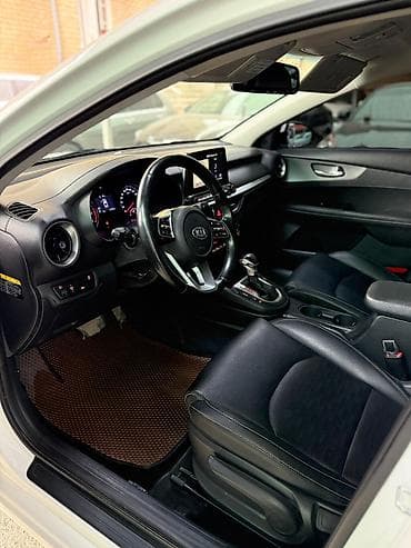 субаро 2018: Kia K3: 2019 г., 1.6 л, Автомат, Бензин, Седан — 4