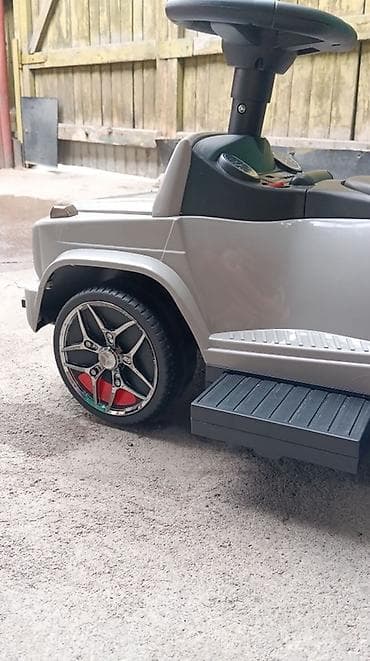 талакар: Каталка-машинка для детей Mercedes-AMG G-Class - Реалистичный дизайн — 4